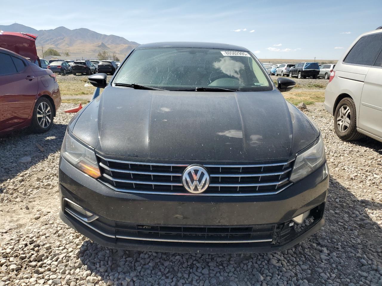 2016 Volkswagen Passat Se - Фото 5