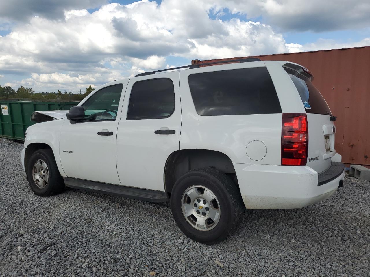2010 Chevrolet Tahoe C1500 Ls - Image 2