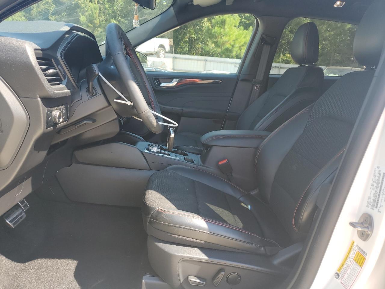 2020 Ford Escape St Line - Image 7