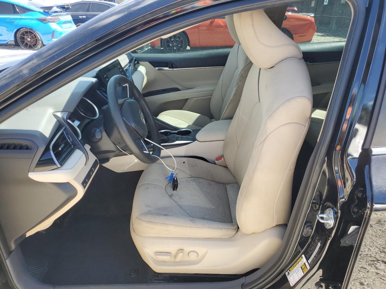 2023 Toyota Camry Le - Фото 7
