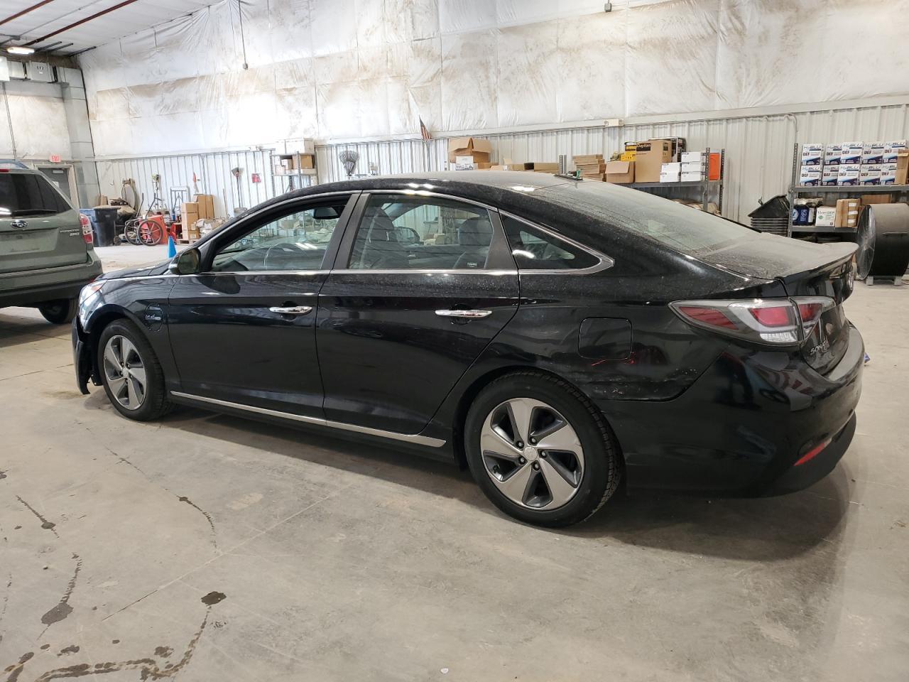 2017 Hyundai Sonata Plug-In Hybrid - Фото 2