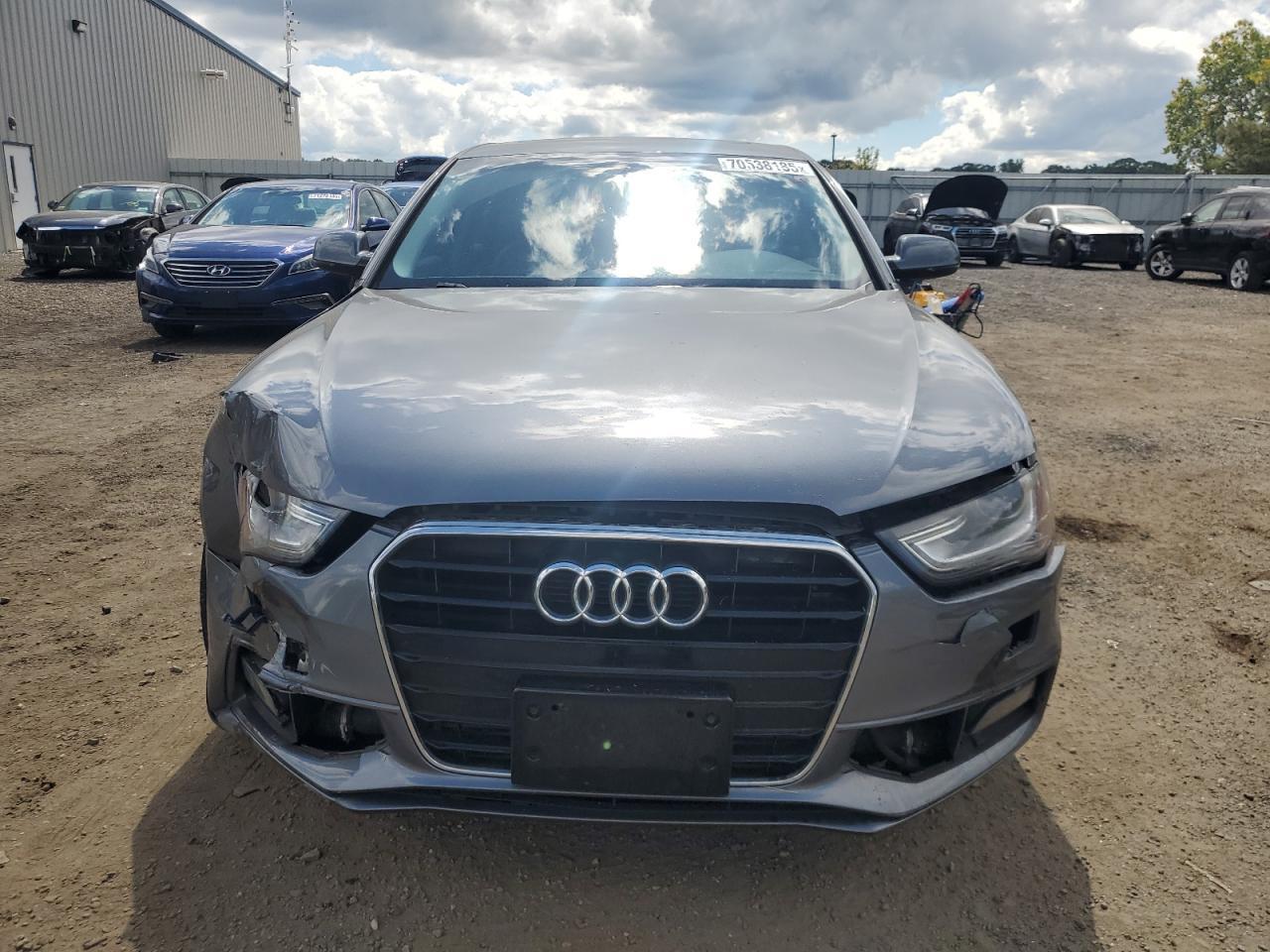 2015 Audi A4 Premium - Фото 5