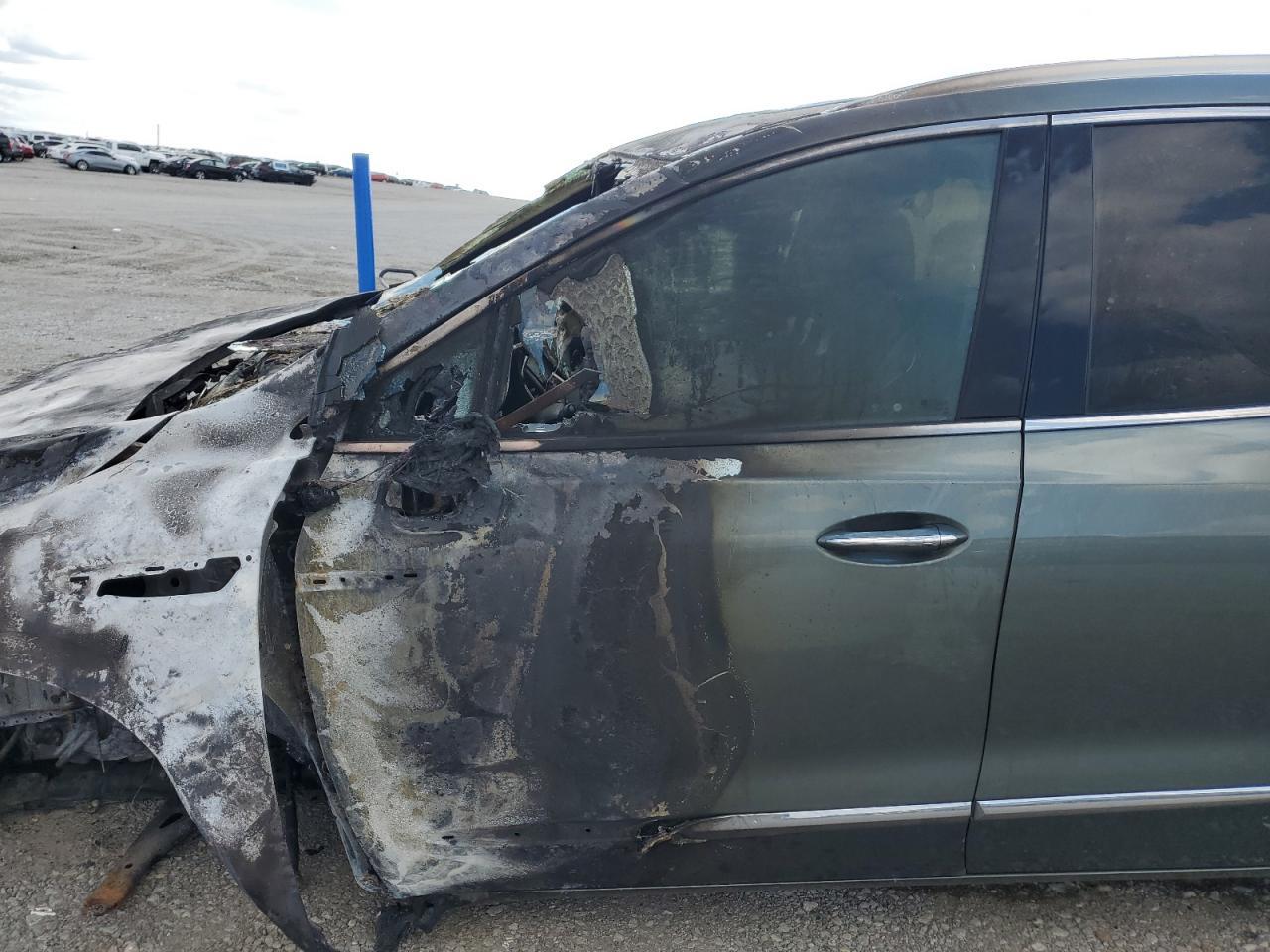 2023 Buick Enclave Avenir - Image 7