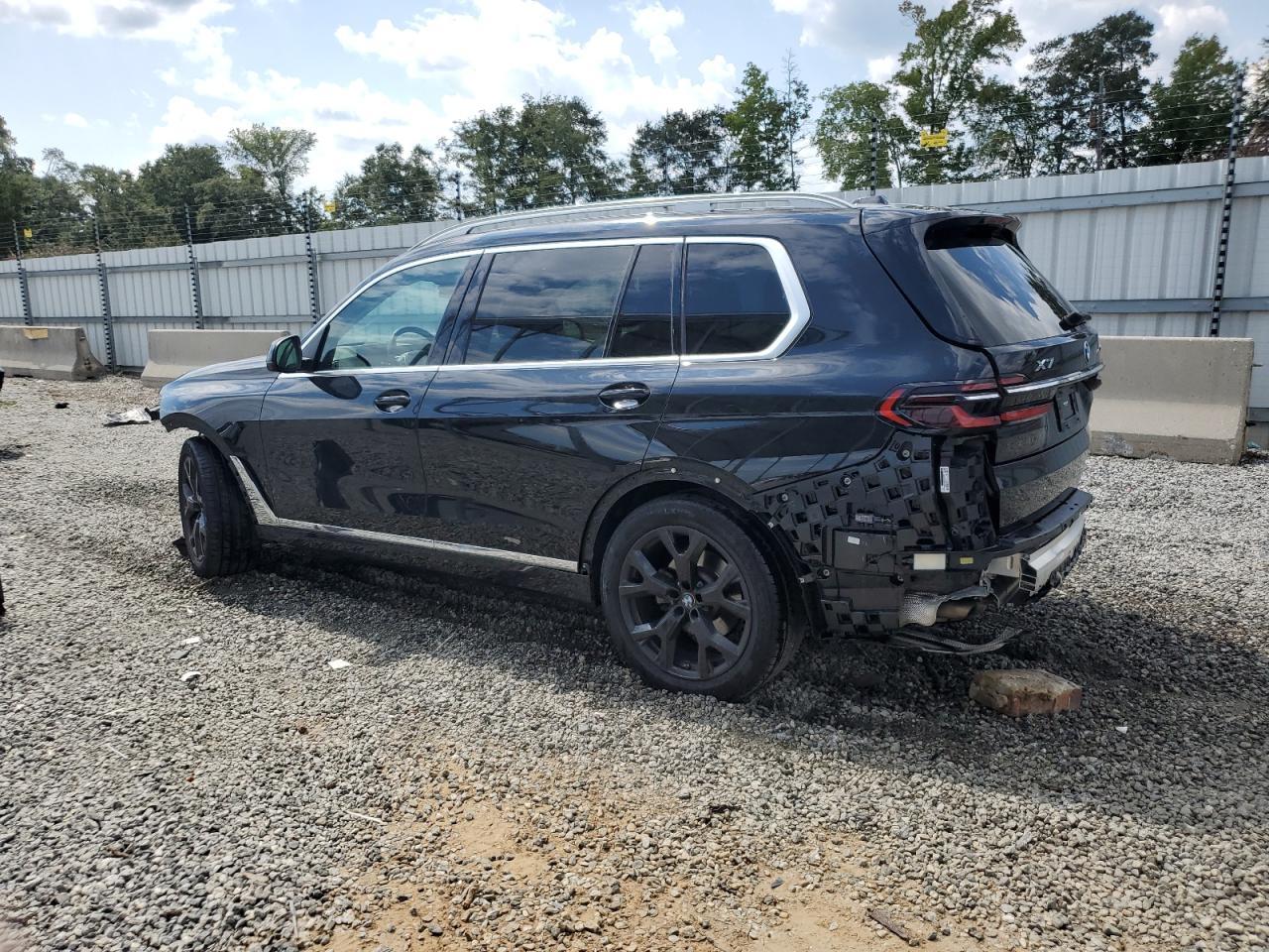 2023 BMW X7 xDrive40I - Image 2
