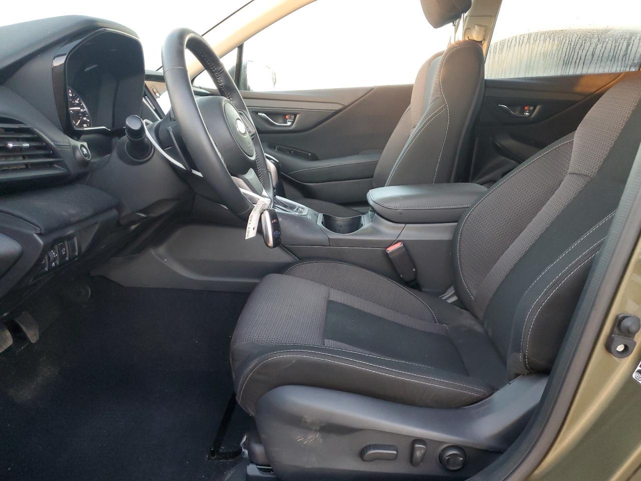 2025 Subaru Outback Premium - Image 7