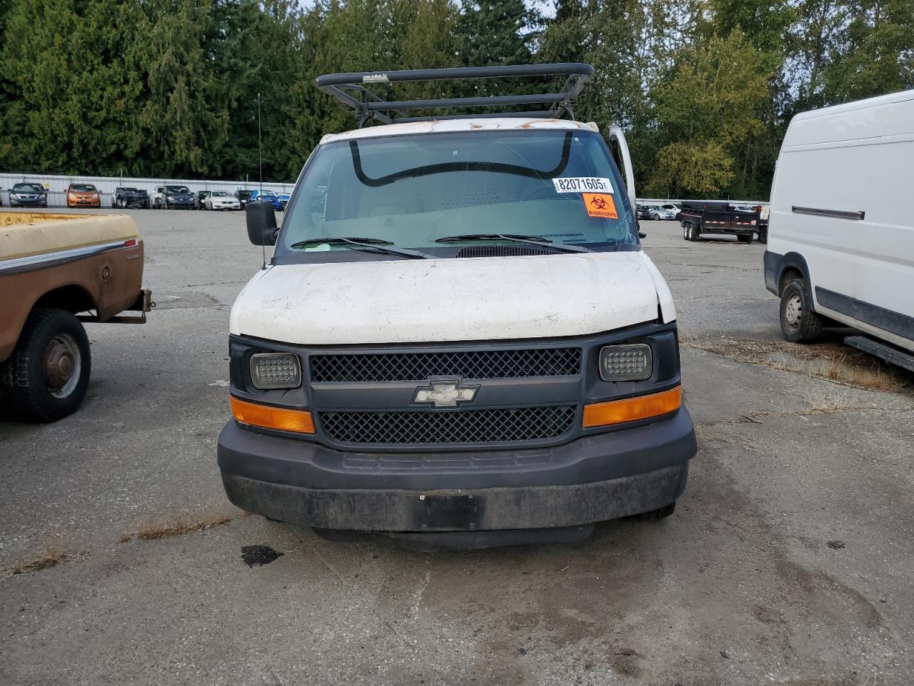 2005 Chevrolet Express G2500 - Image 5