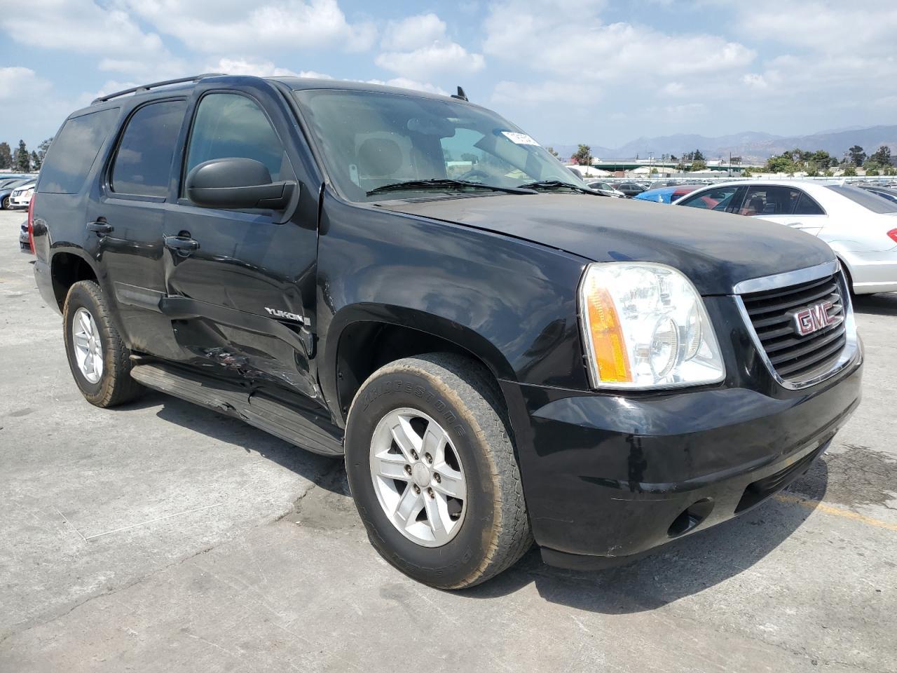 2009 GMC Yukon Sle - Image 4