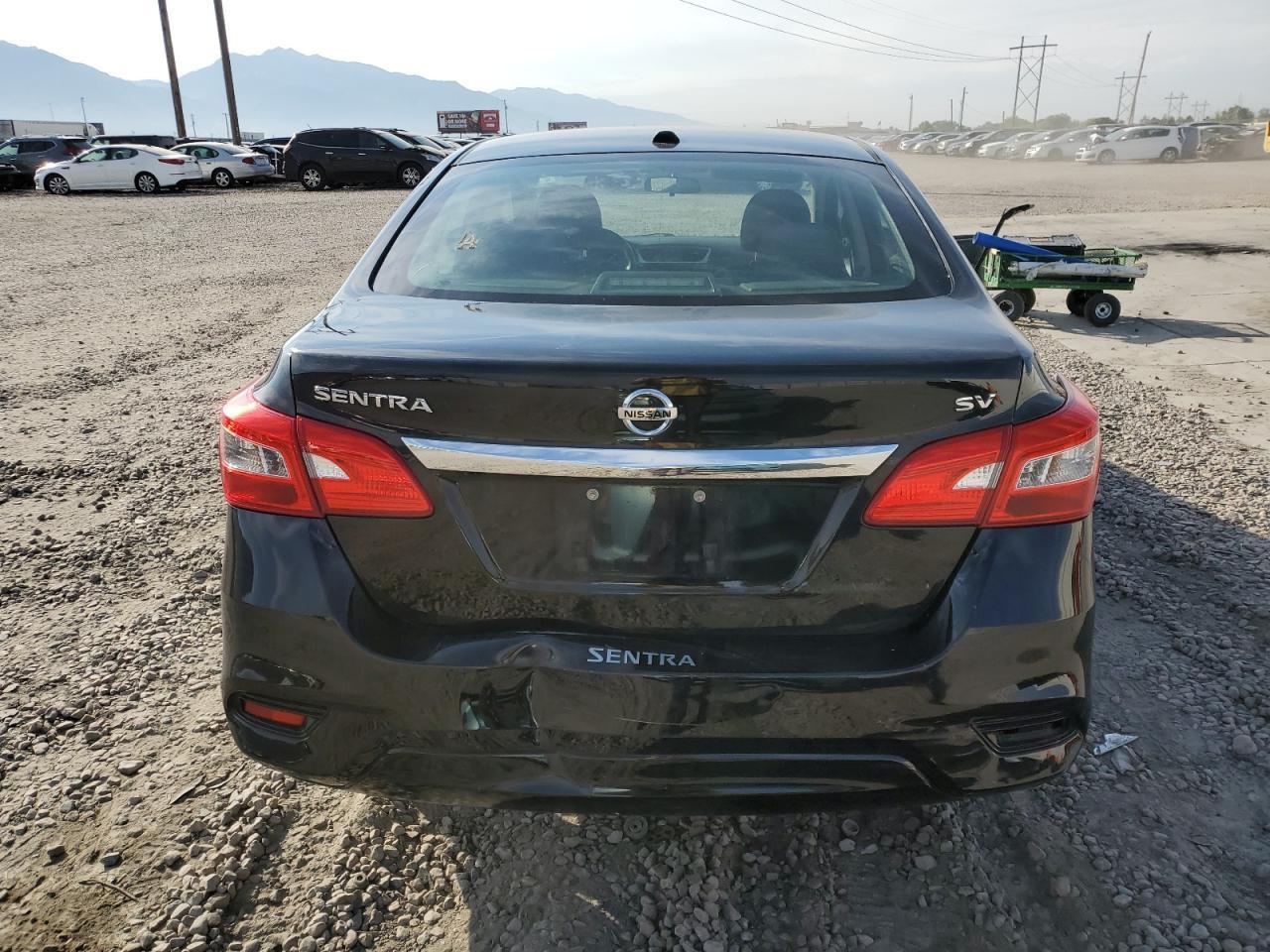 2019 Nissan Sentra S - Фото 6