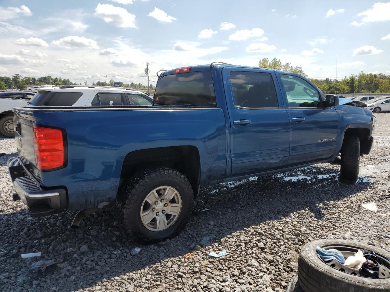 2017 Chevrolet Silverado C1500 Lt - Image 3