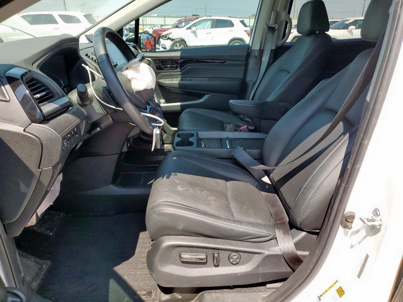 2023 Honda Odyssey Touring - Фото 7