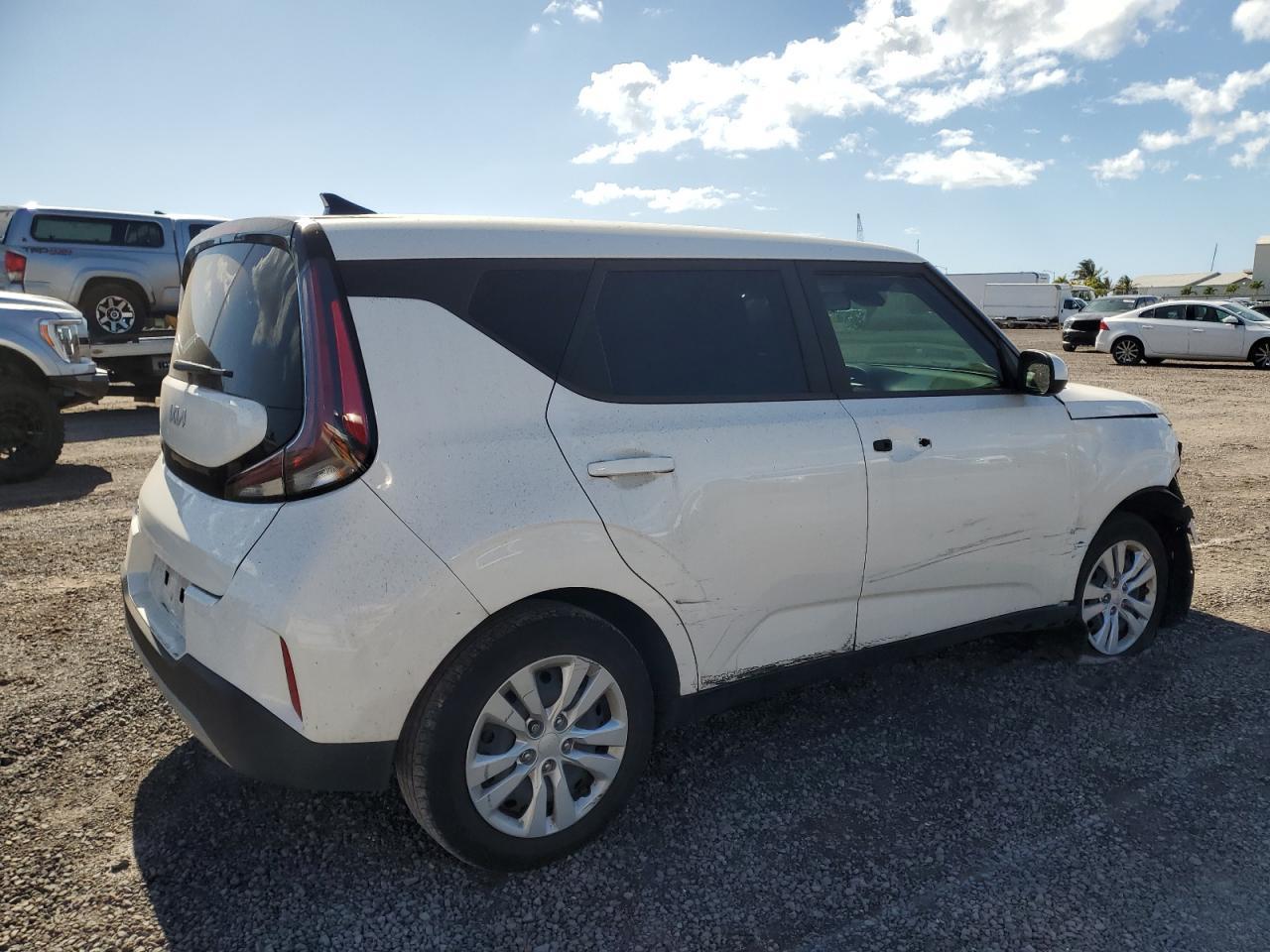 2023 Kia Soul Lx - Фото 3