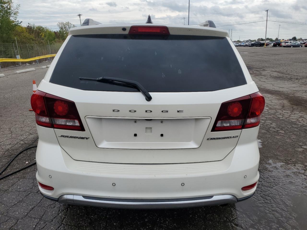 2016 Dodge Journey Crossroad - Image 6