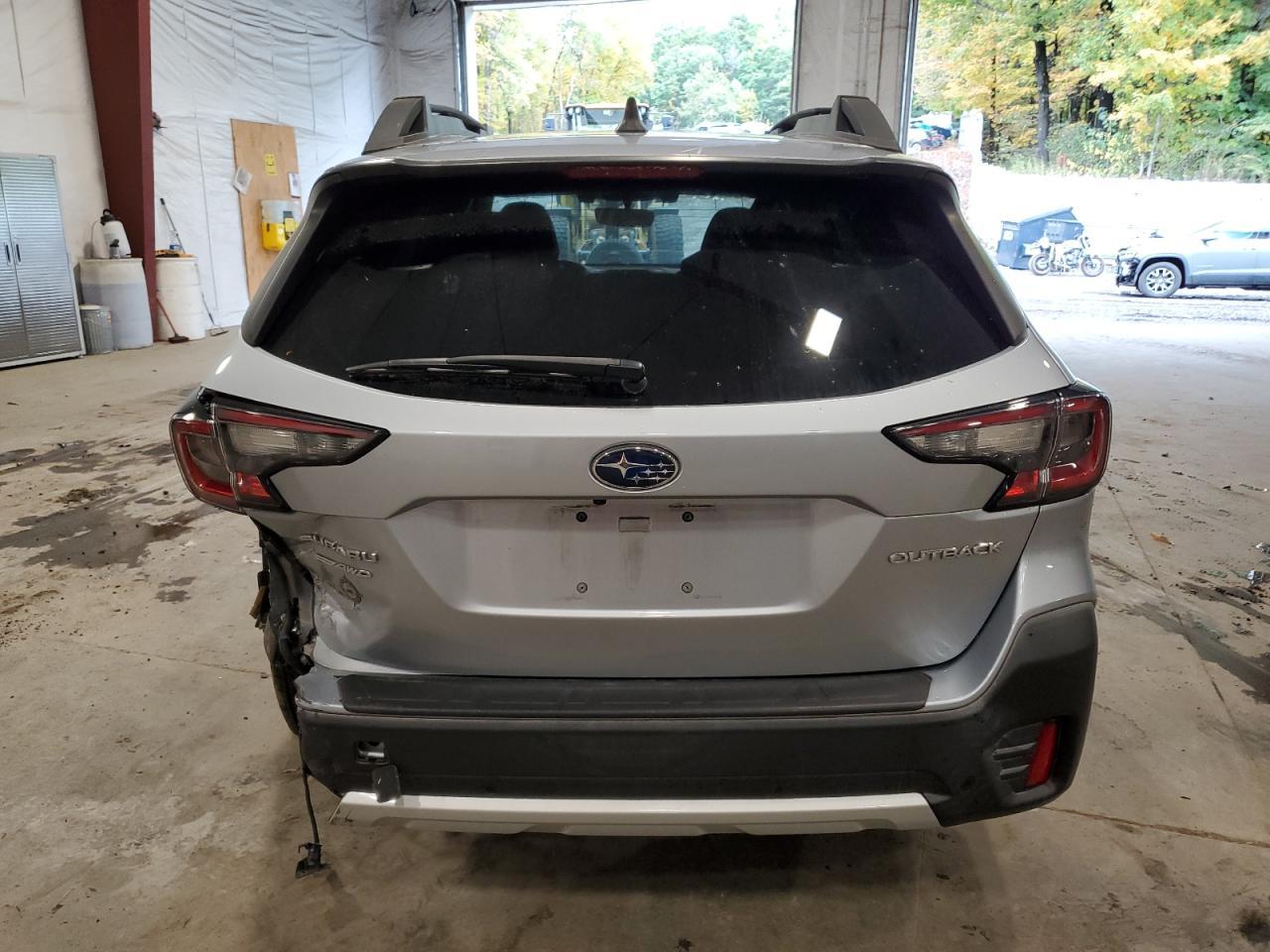 2020 Subaru Outback Limited - Image 6