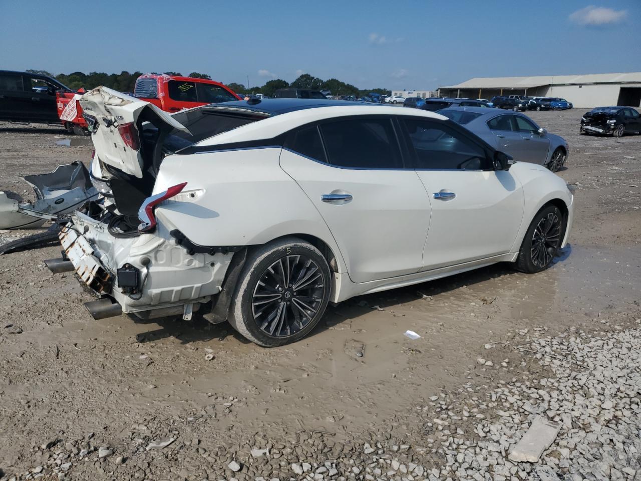 2016 Nissan Maxima 3.5S - Image 3