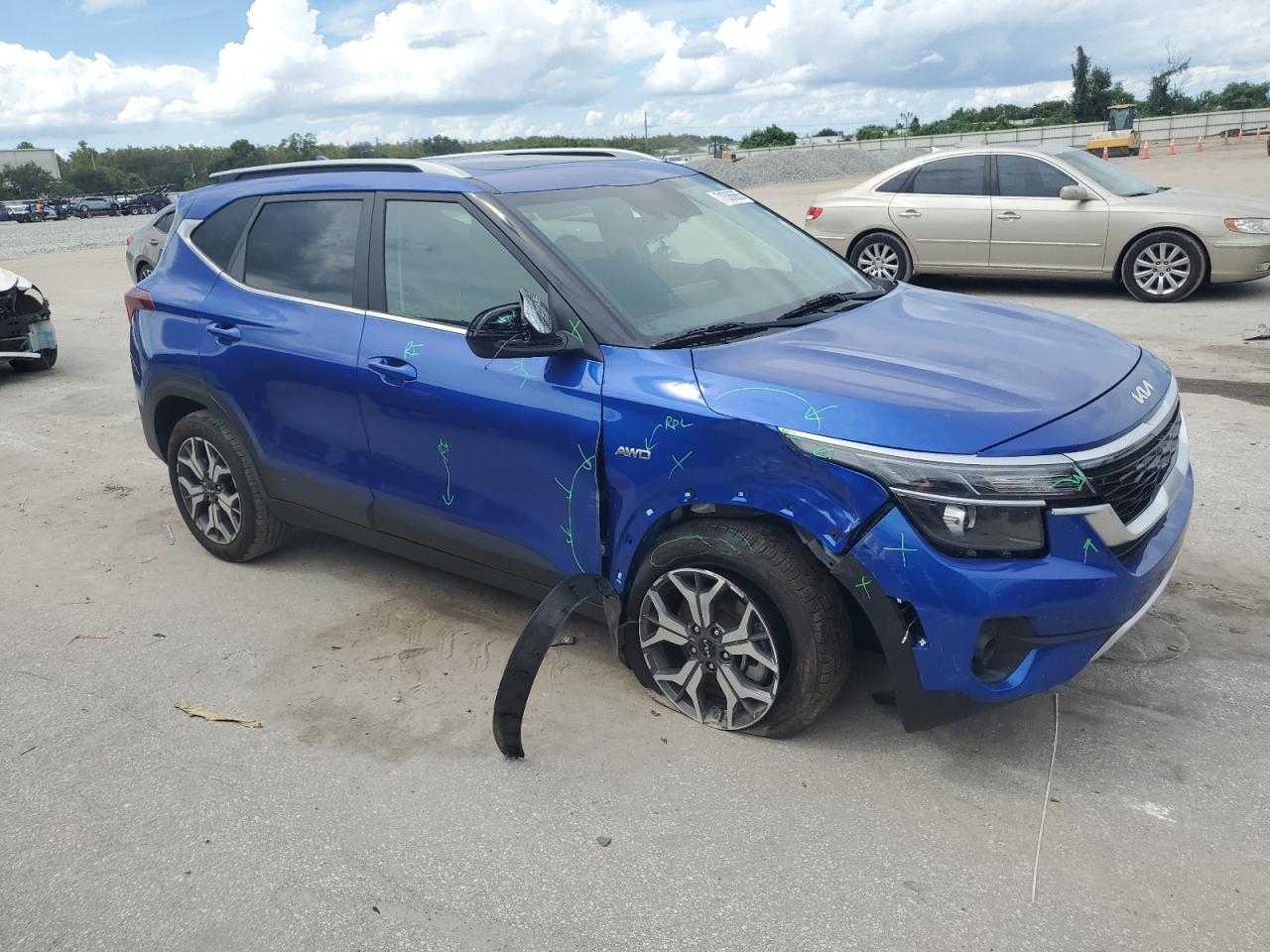 2022 Kia Seltos Ex - Фото 4