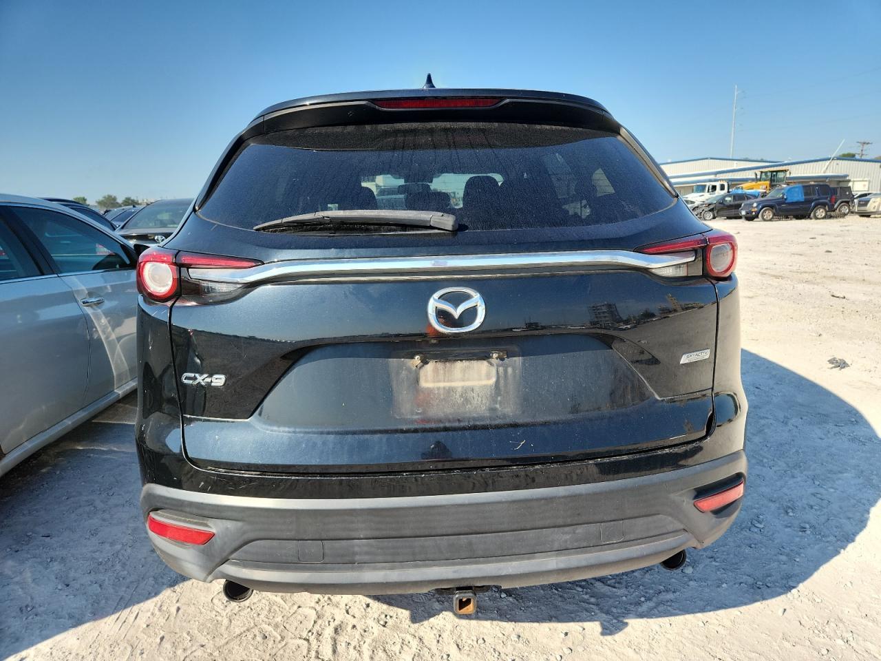 2017 Mazda Cx-9 Sport - Image 6