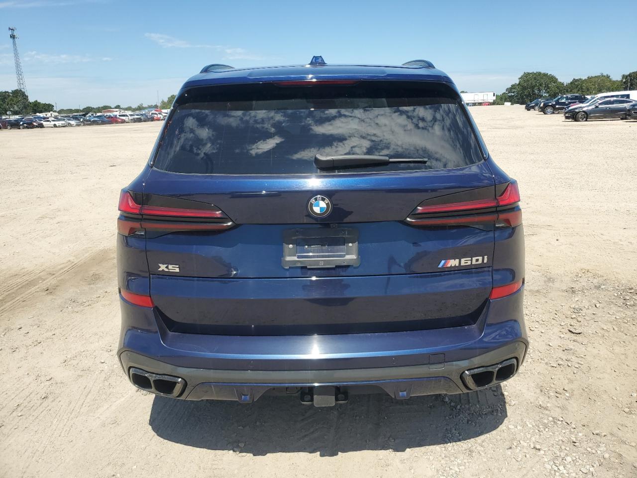 2024 BMW X5 M60I - Фото 6