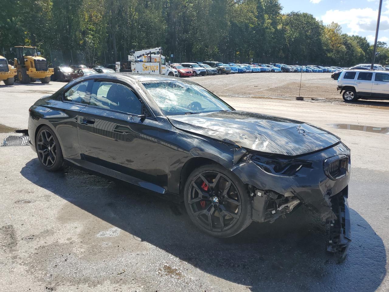 2025 BMW M240Xi - Фото 4