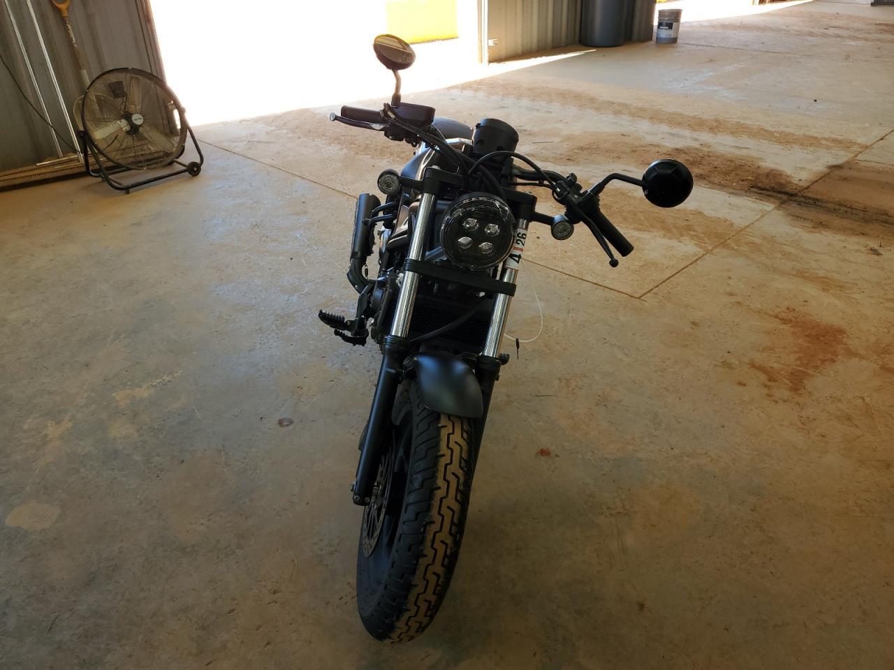 2024 Honda Cmx300 - Фото 2