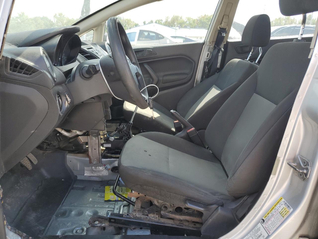 2018 Ford Fiesta S - Image 7