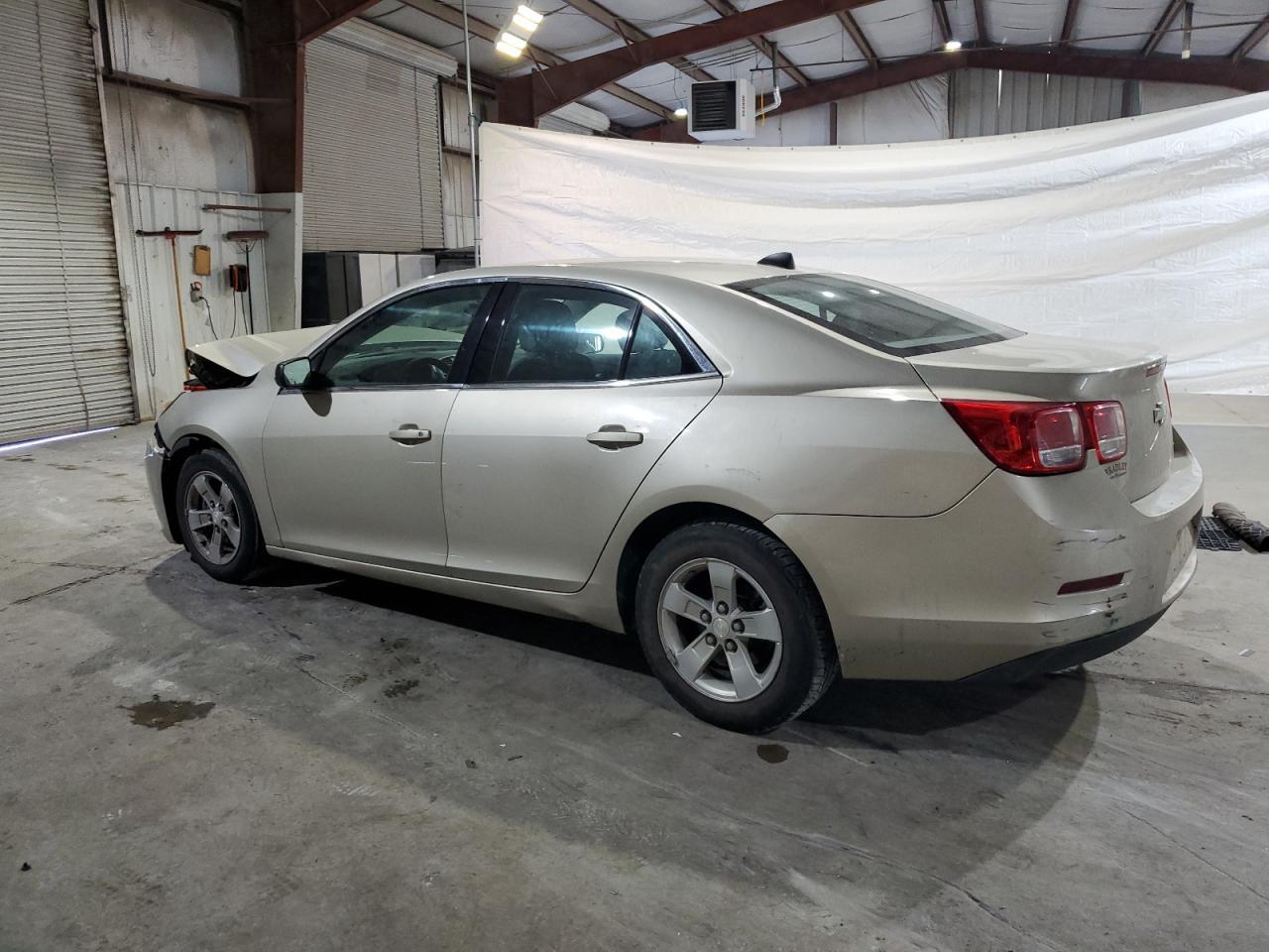 2013 Chevrolet Malibu Ls - Фото 2