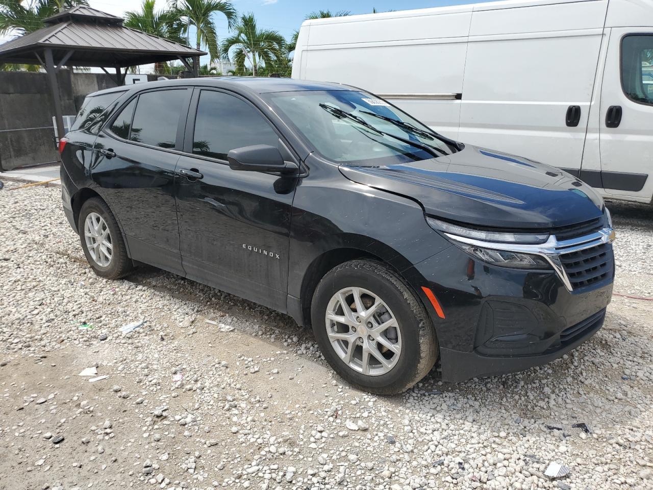 2023 Chevrolet Equinox Ls - Image 4