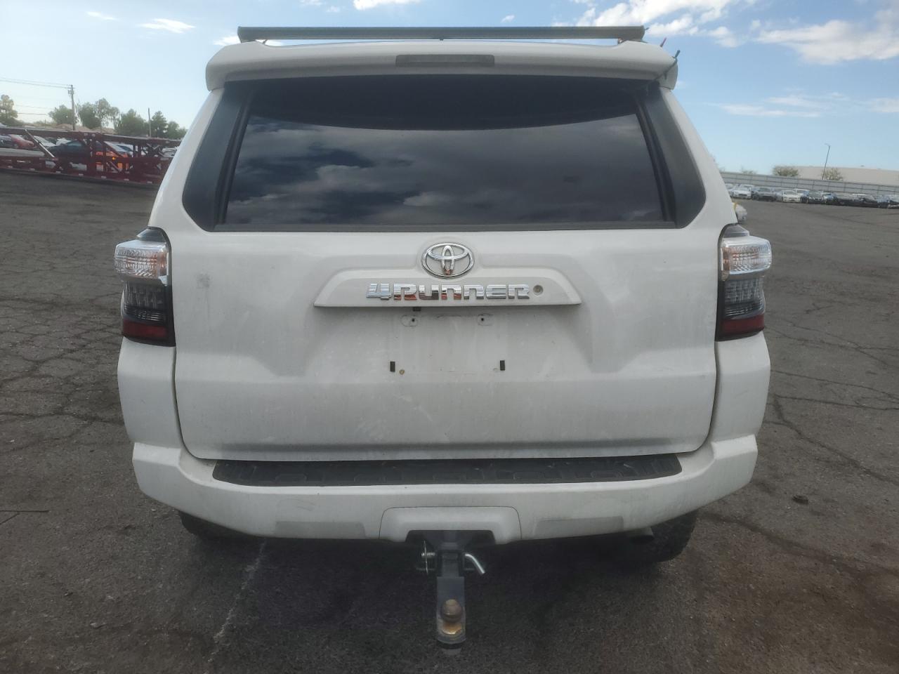 2016 Toyota 4Runner Sr5/Sr5 Premium - Image 6