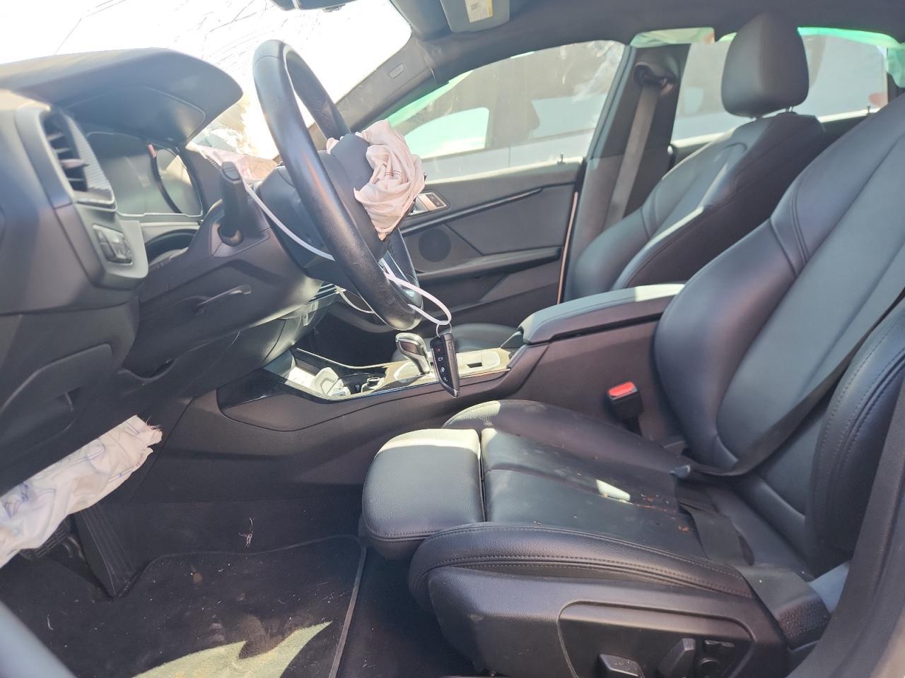 2021 BMW 228I - Фото 7