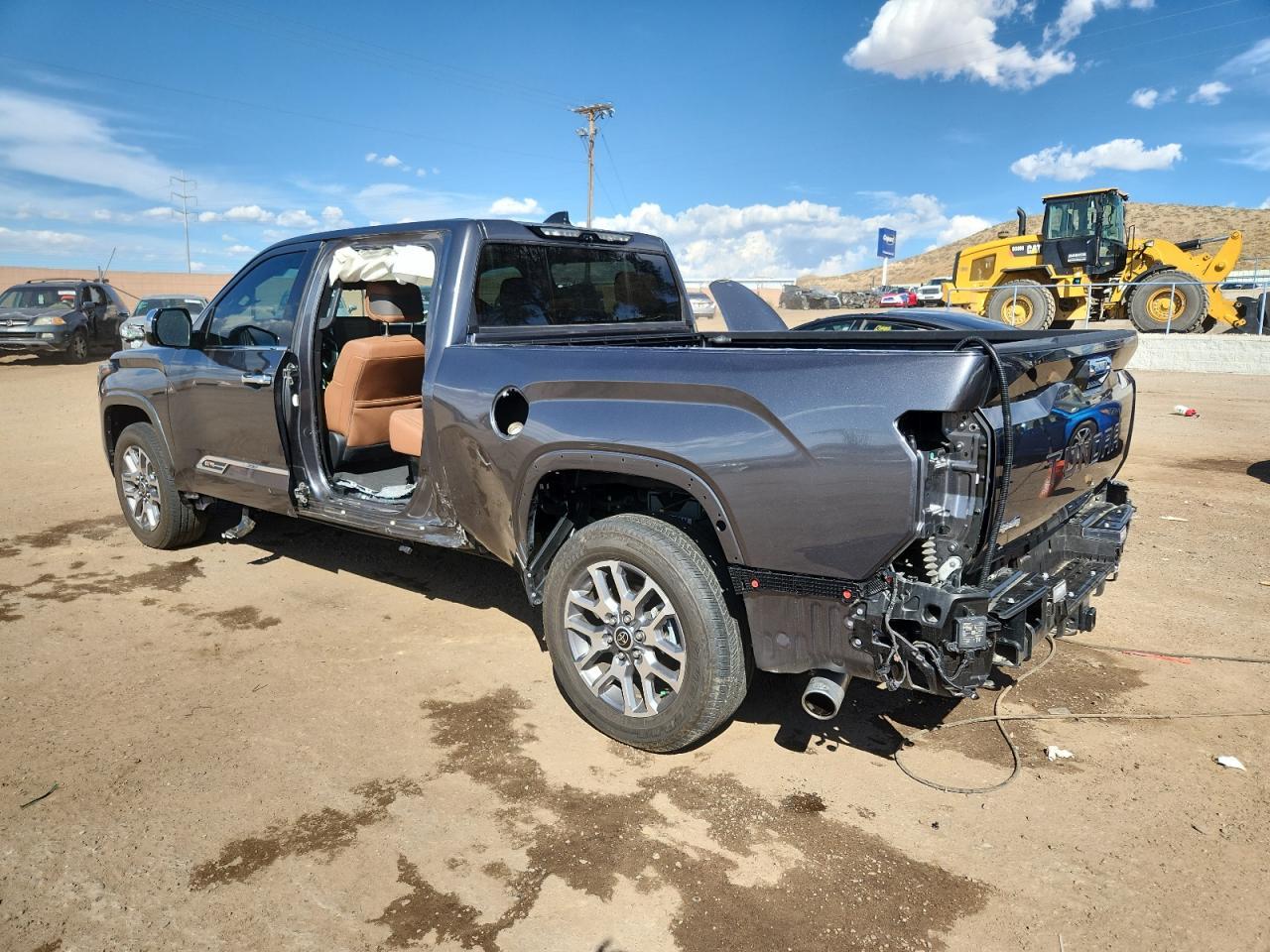 2023 Toyota Tundra Crewmax Platinum - Фото 2