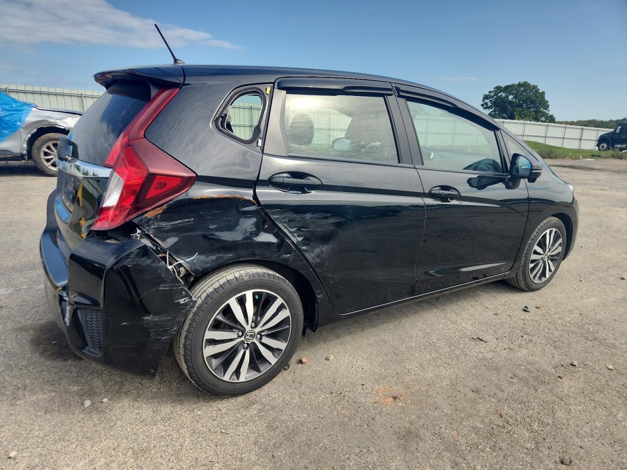 2017 Honda Fit Ex - Image 3