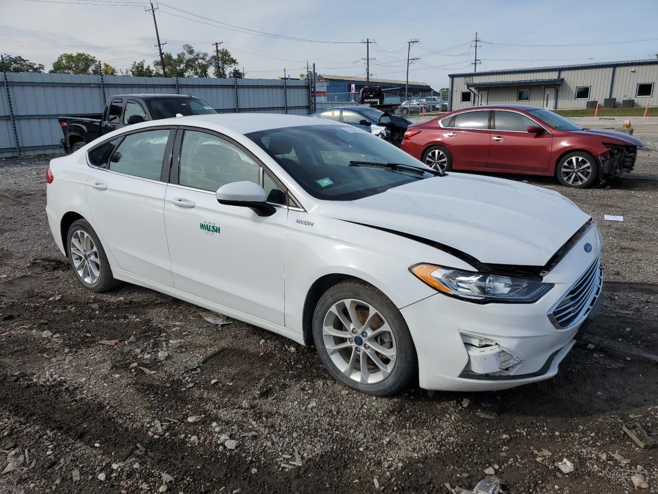 2020 Ford Fusion Se - Фото 4