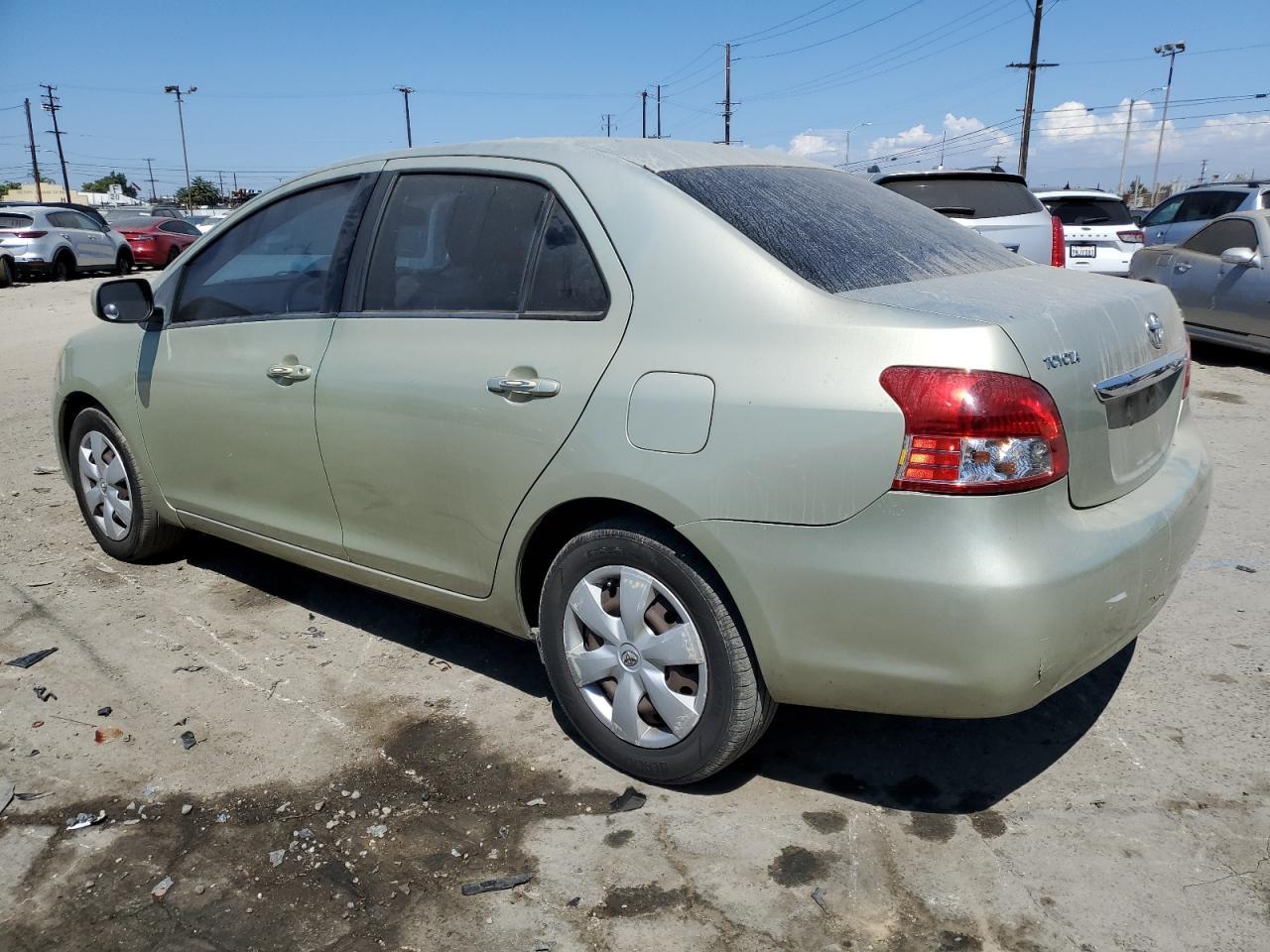 2008 Toyota Yaris - Фото 2