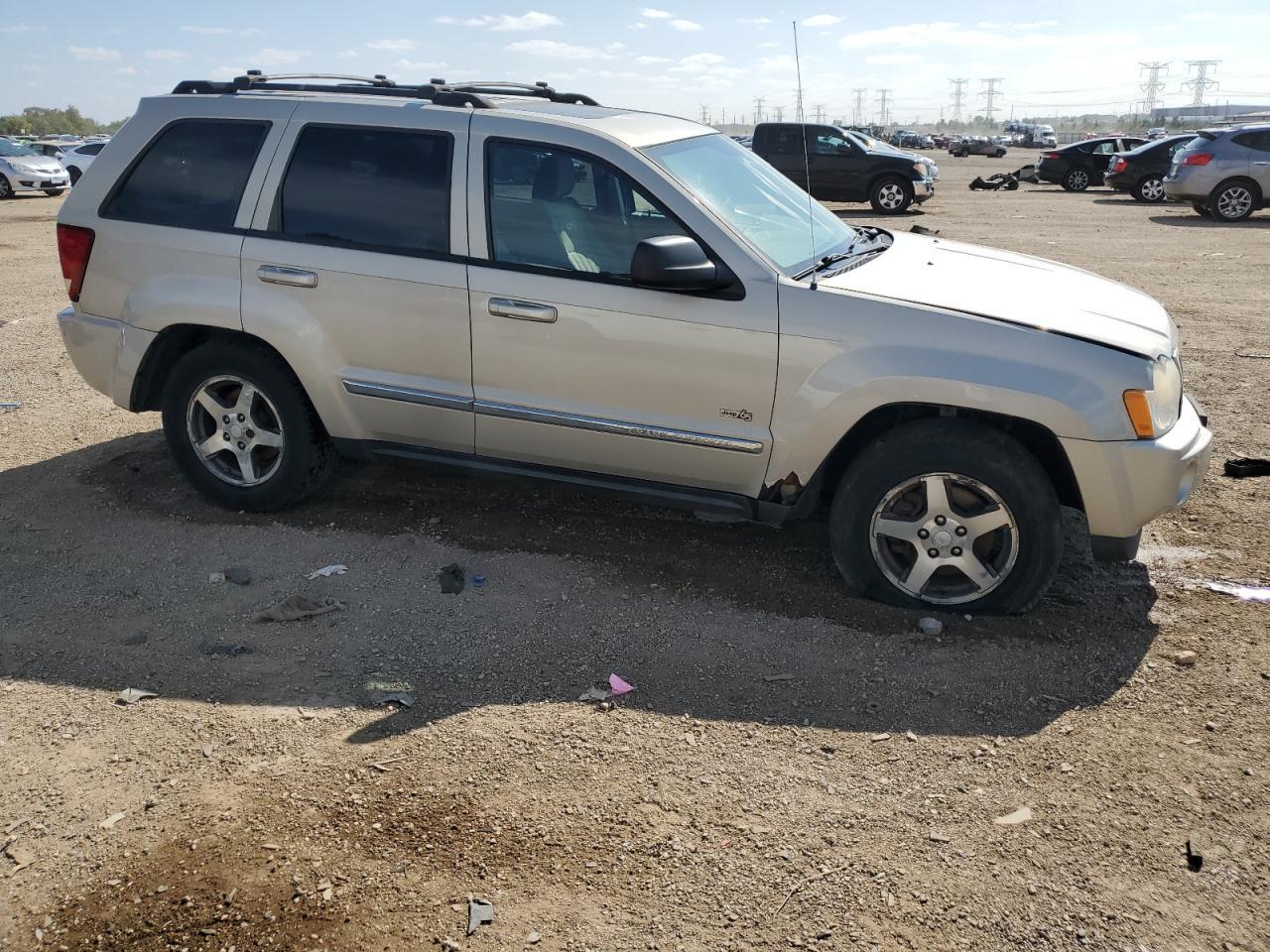 2006 Jeep Grand Cherokee Laredo - Image 4