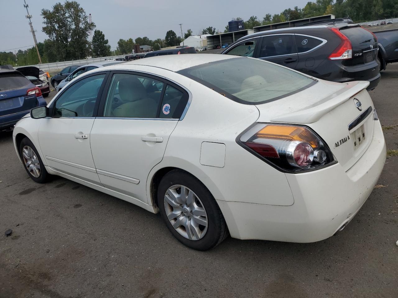2009 Nissan Altima 2.5 - Image 2