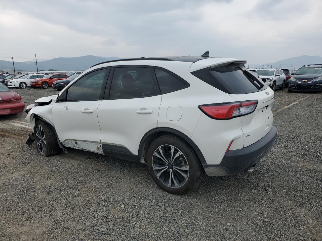 2021 Ford Escape Se - Фото 2