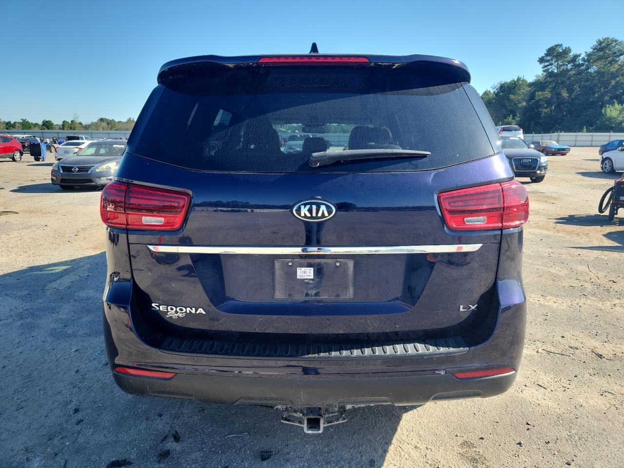 2021 Kia Sedona Lx - Image 6