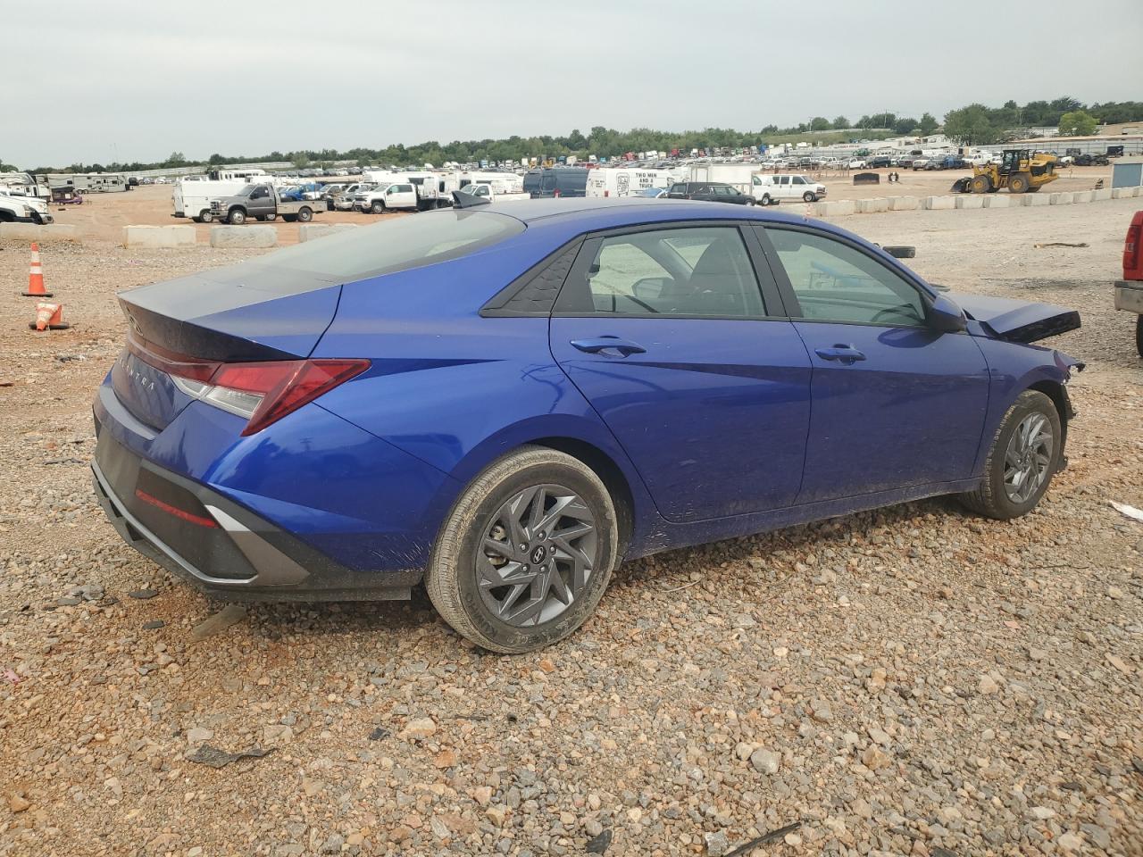 2024 Hyundai Elantra Sel - Фото 3