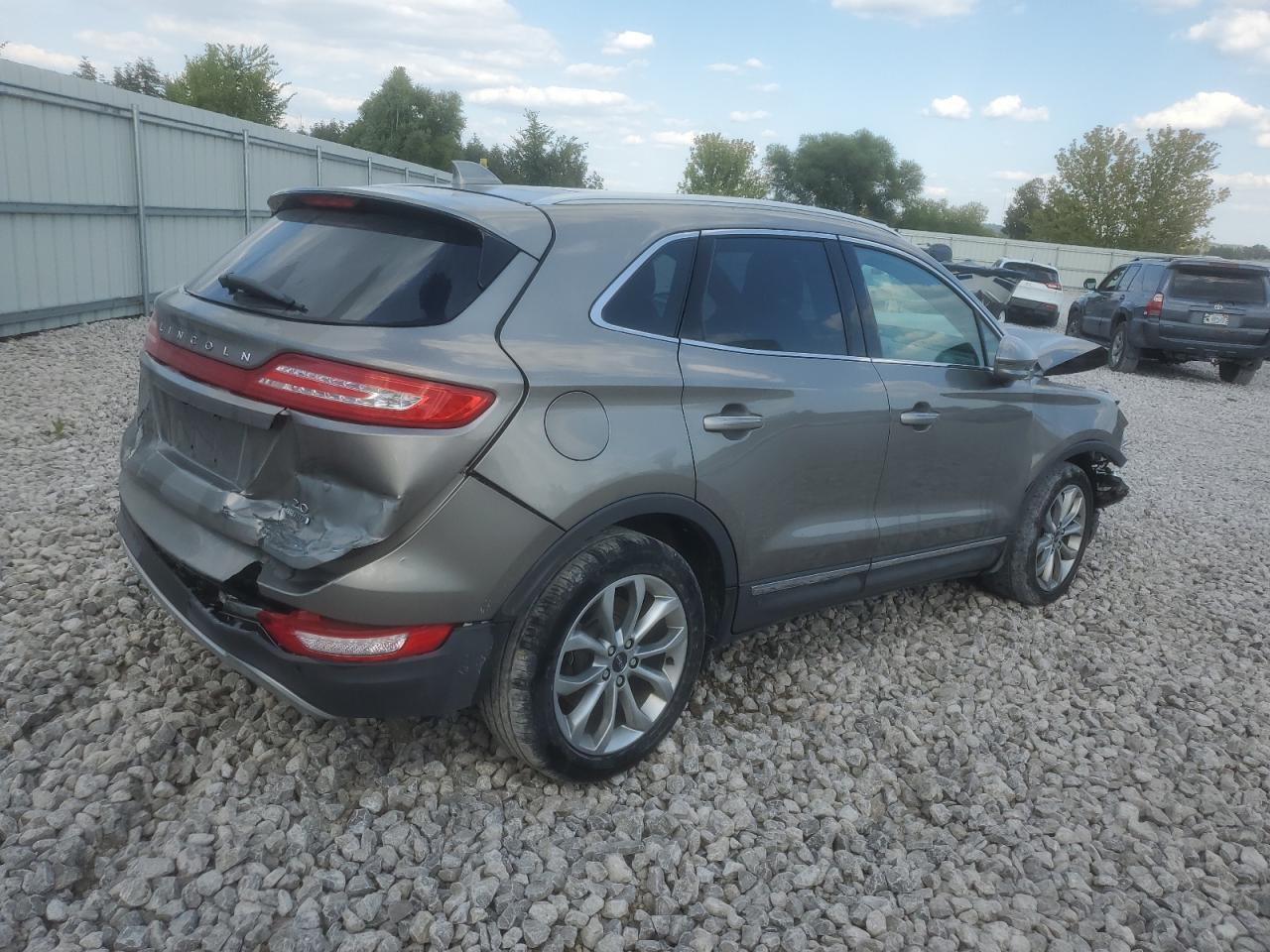 2016 Lincoln Mkc Select - Image 3