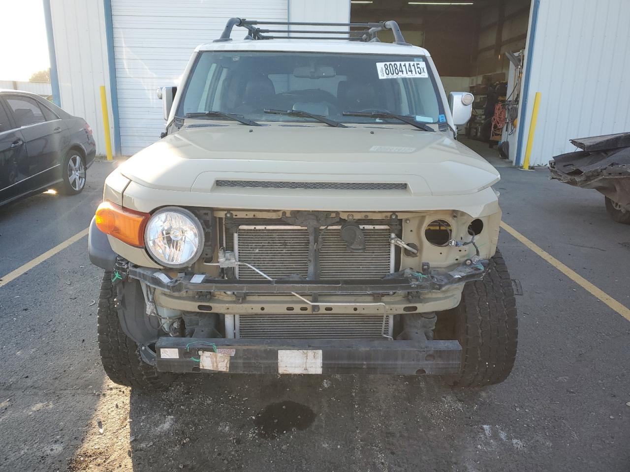 2012 Toyota Fj Cruiser - Image 5