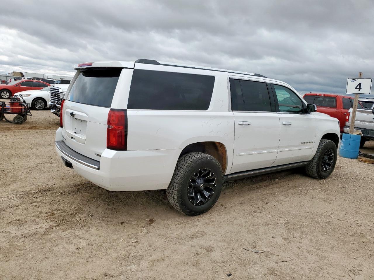 2017 Chevrolet Suburban K1500 Premier - Image 3