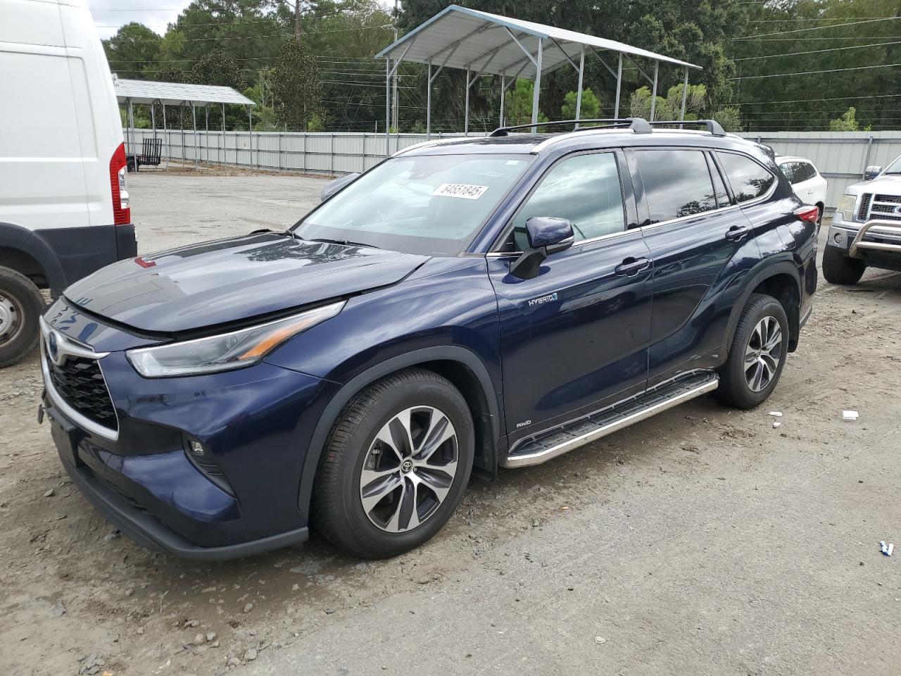 2021 Toyota Highlander Hybrid Xle