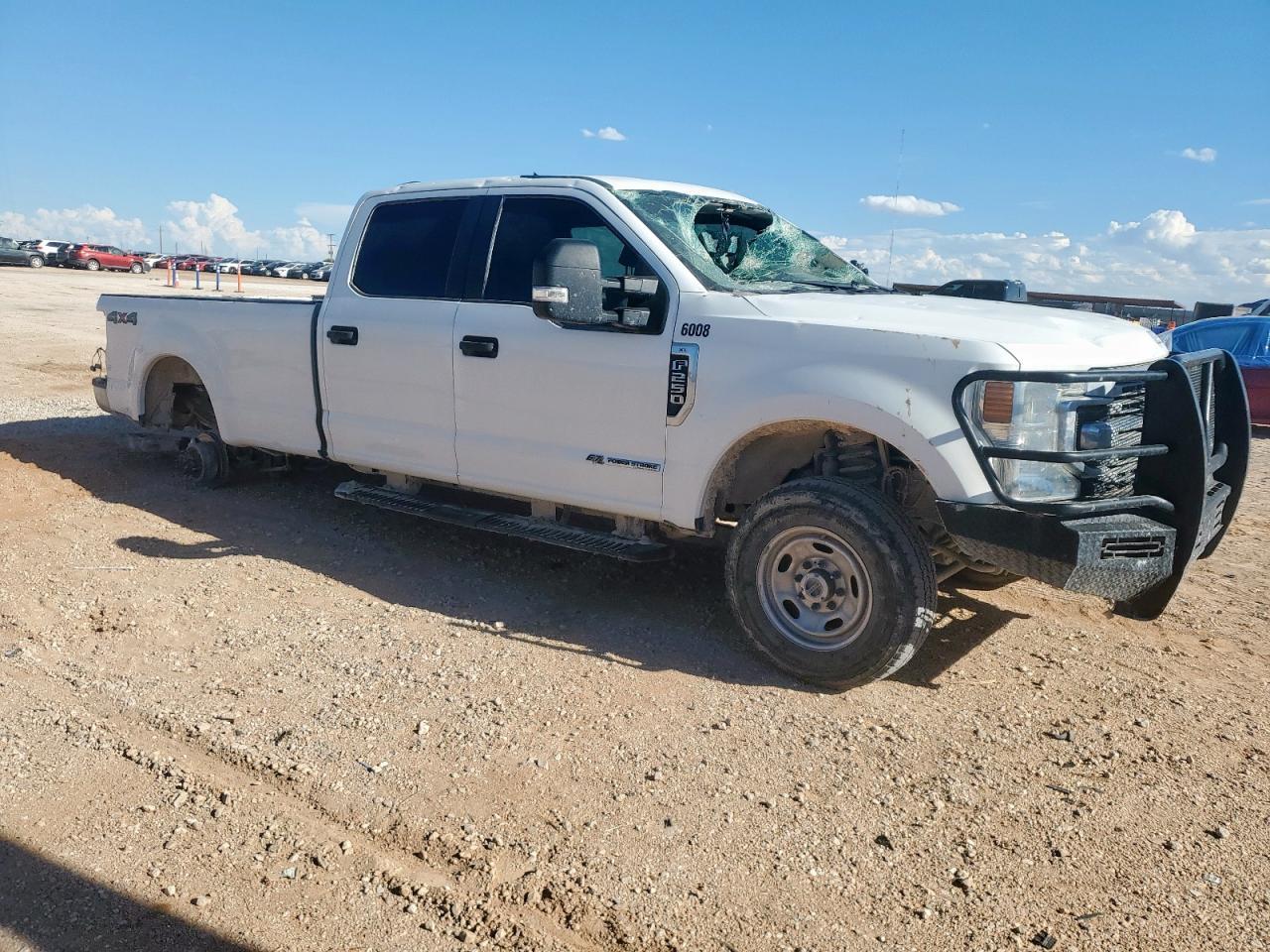 2022 Ford F250 Super Duty - Фото 4
