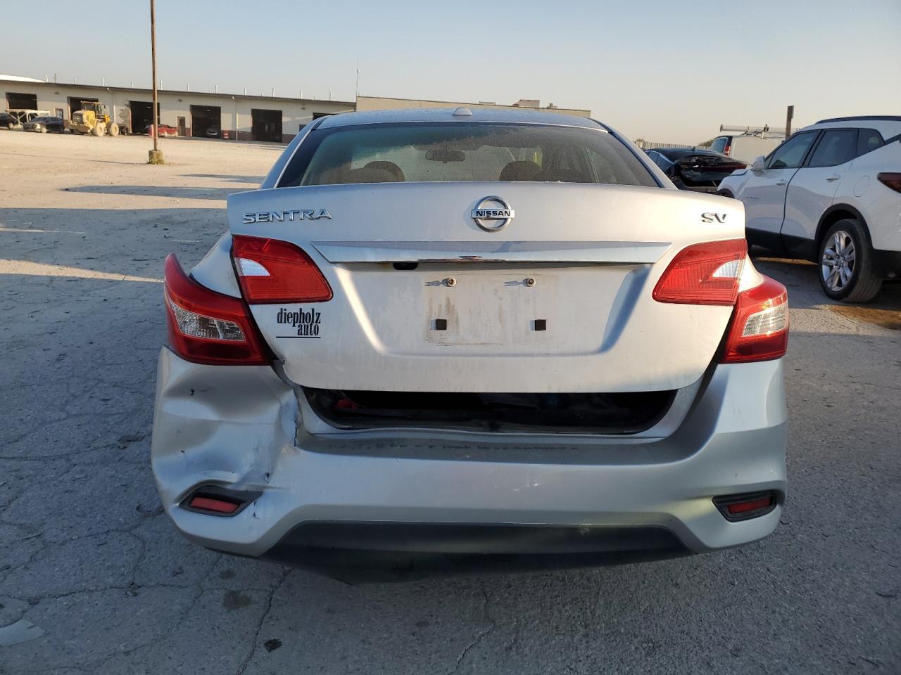 2019 Nissan Sentra S - Image 6