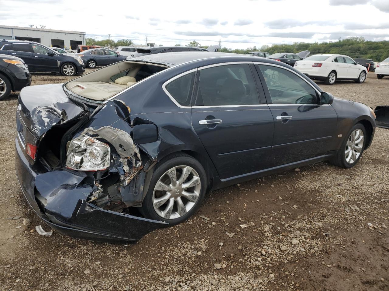 2006 Infiniti M35 Base - Image 3