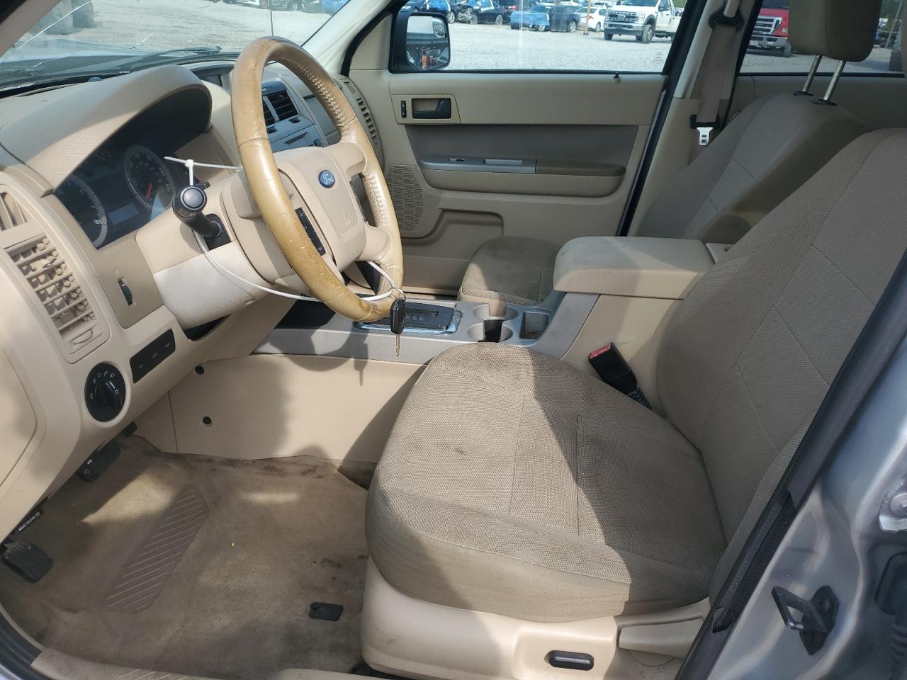 2010 Ford Escape Xlt - Фото 7