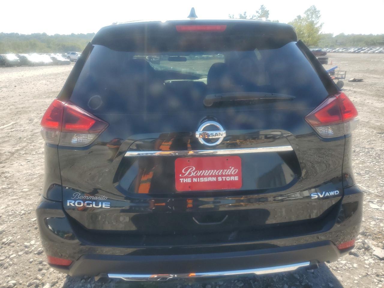 2018 Nissan Rogue S - Image 6