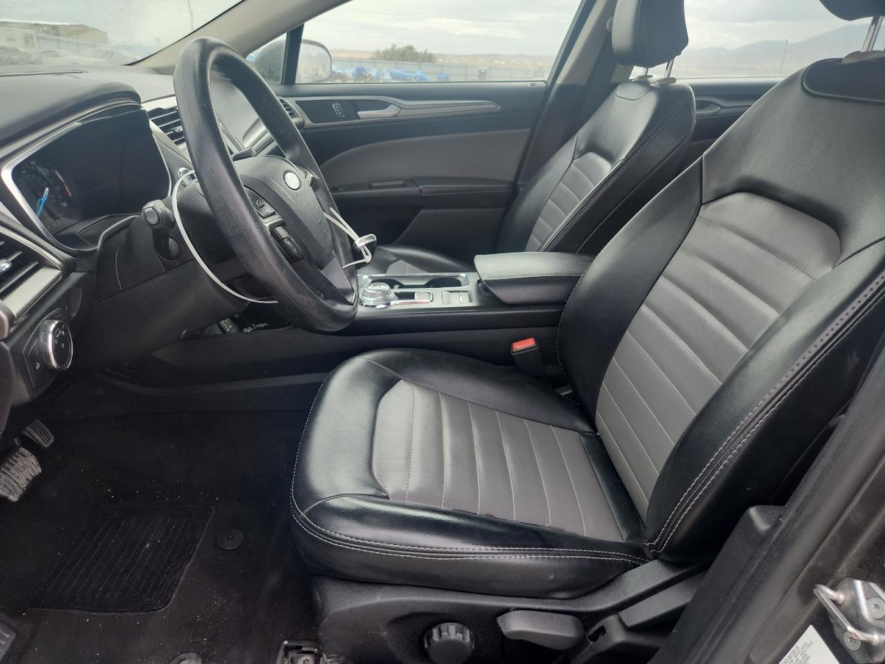 2020 Ford Fusion S - Фото 7