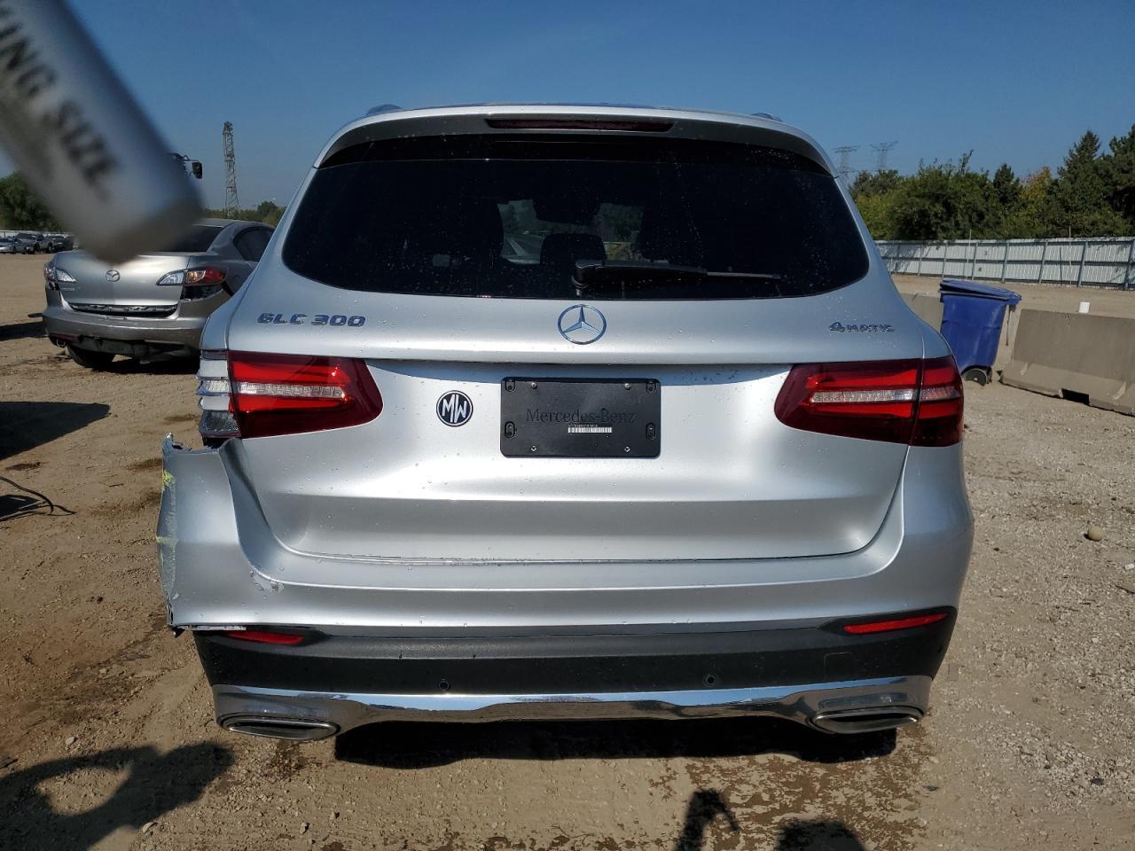2018 Mercedes-Benz Glc 300 4Matic - Image 6