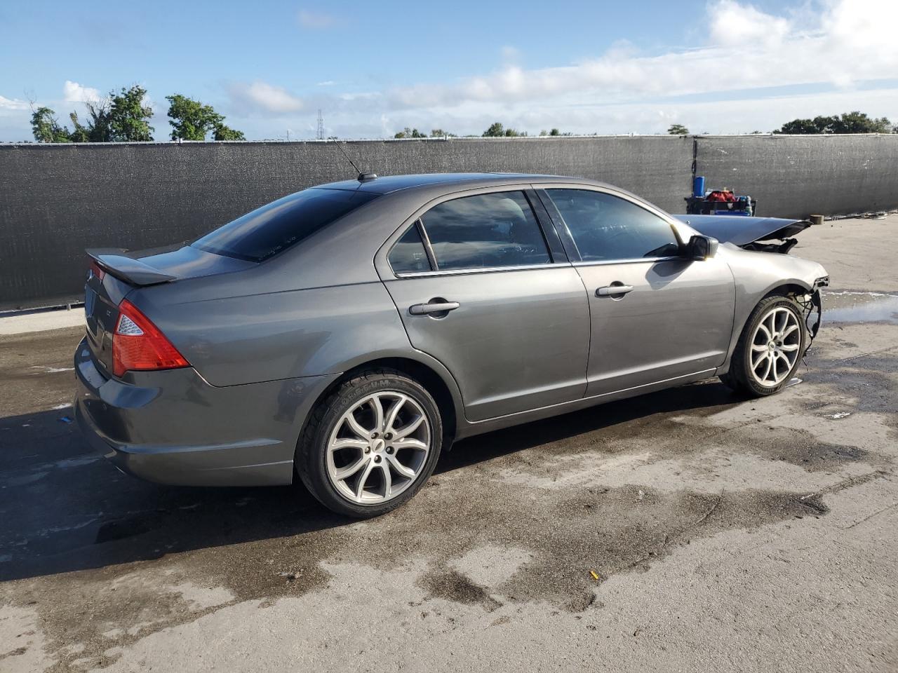 2012 Ford Fusion Se - Фото 3