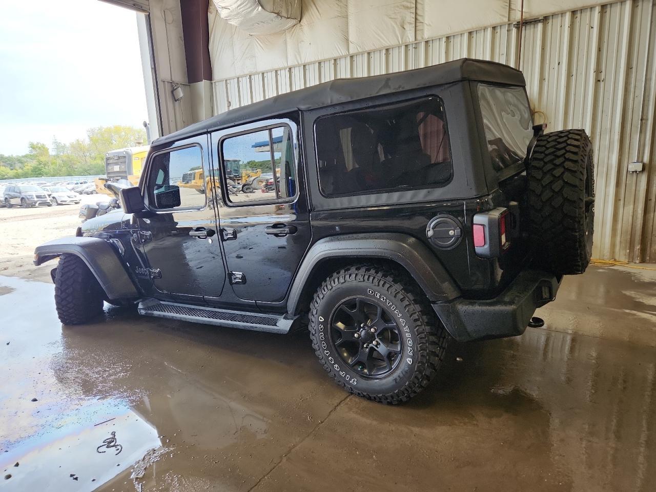 2021 Jeep Wrangler Unlimited Sport - Фото 2